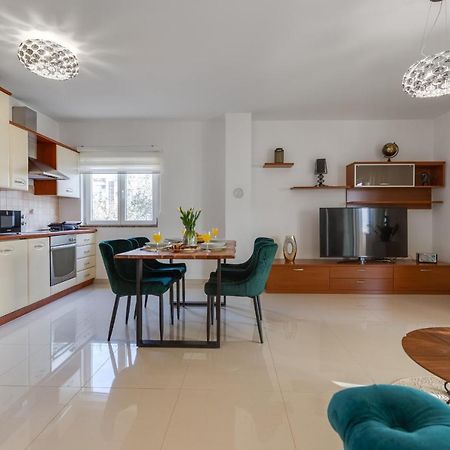 Elegant Two Bedroom Apartment Zadar Exterior foto